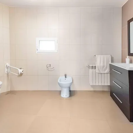 Casa Con Enorme Jardín En Сasa de vacaciones
