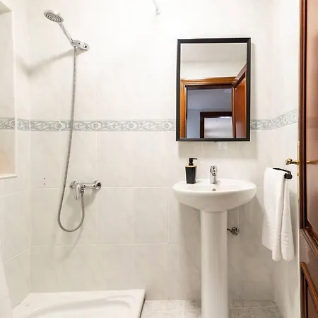 Galihost - Casa Con Enorme Jardin En Holiday home Cambados