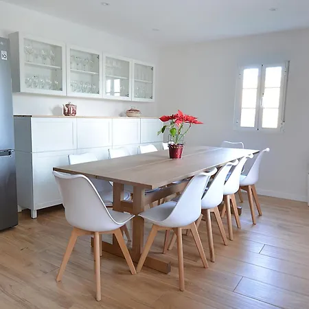 Holiday home Galihost - Casa Con Enorme Jardin En Cambados